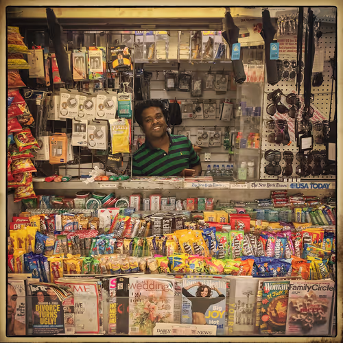 Newsstand 018
