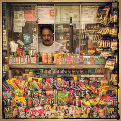 Newsstand 021
