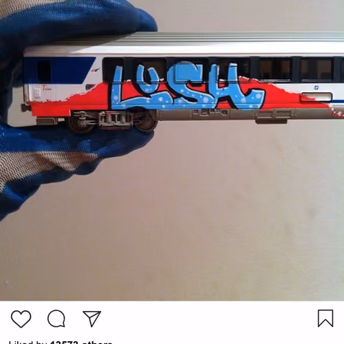 Lushsux #1051 - Miniature