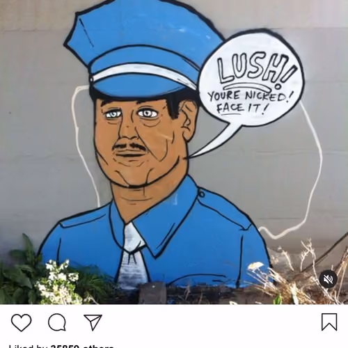 Lushsux #486 - Graffiti
