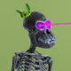 2735