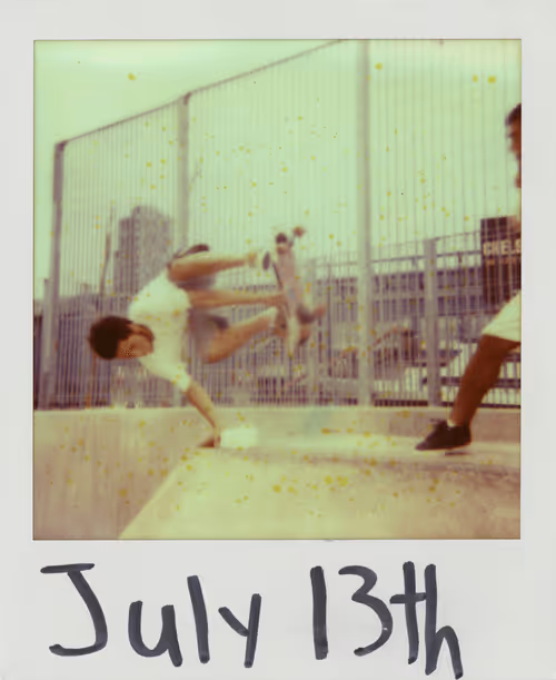 Item #1020847100762815390390123822295304634657 Media