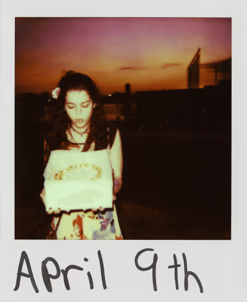 Item #1020847100762815390390123822295304634513 Media