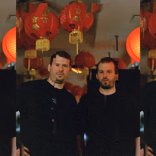 Quantum Unlocked Doppelganger
