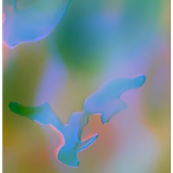 573