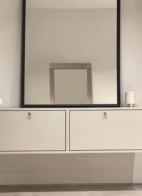 Item #68133196527112232794835997367314869505960984666033462681082934679485450444126 Media