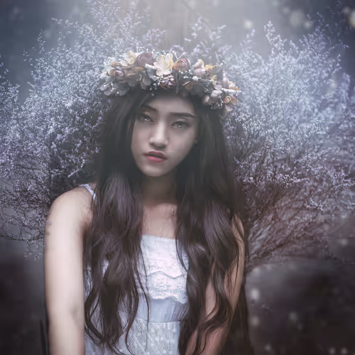 Portrait - htFk8lYSVb