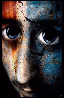 Item #290846288353980443943854899219221689041 Media