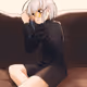 712