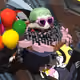 516