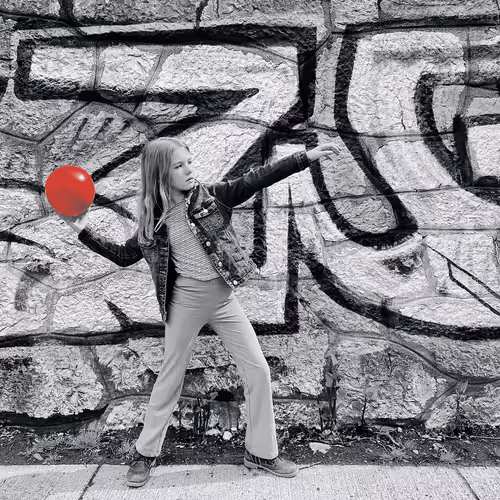 Balloon Thrower (2022)