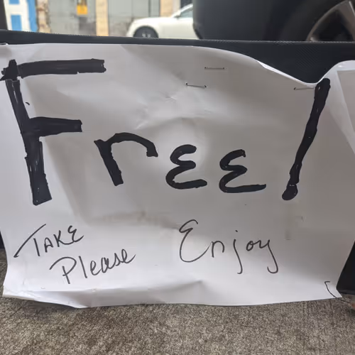 Free2 #16