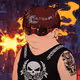 982