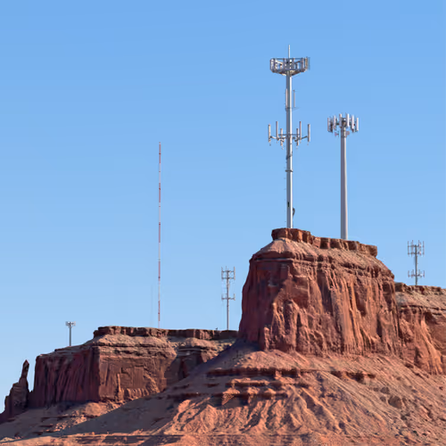 Item #51880196634526704335514867273661110300042451917053629345590131564682772777167 Media