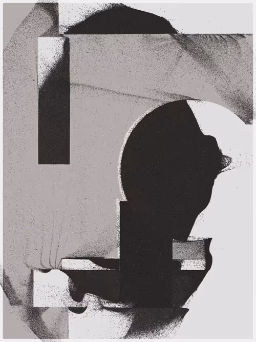 Item #4085924943 Media