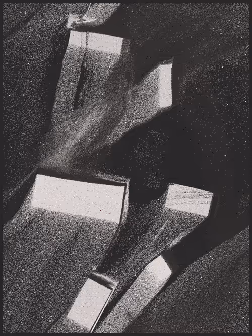 Item #2886995018 Media