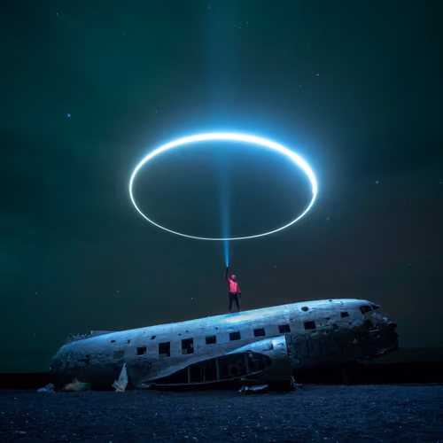 Wrecked DC-3