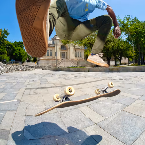 Leandro Fs Heelflip