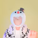 5893