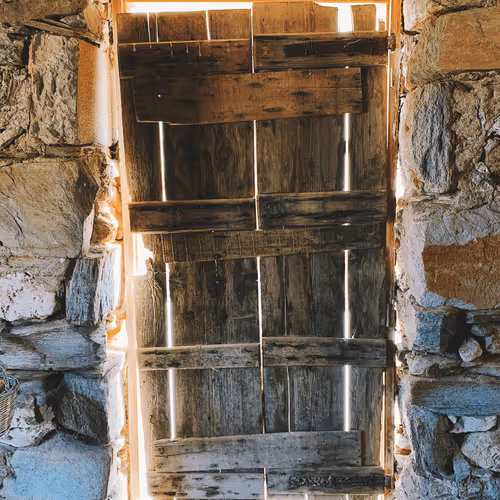 Unidentified contract - 8zzvmGD9Ck