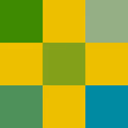 923
