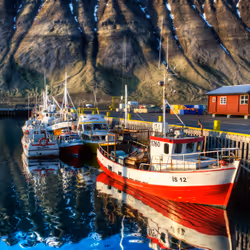Boat in Ísafjörður #0907