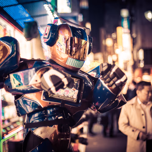 Robots in the Streets of Tokyo! #0245