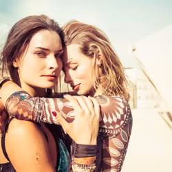 Good Friends at Humano #0210