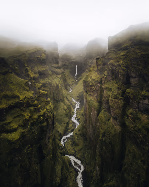 Item #3675481411317596523649091696801759419370078050223984411814034743707993899009 Media