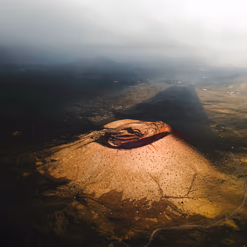 # 3 - Volcán Montaña Colorada