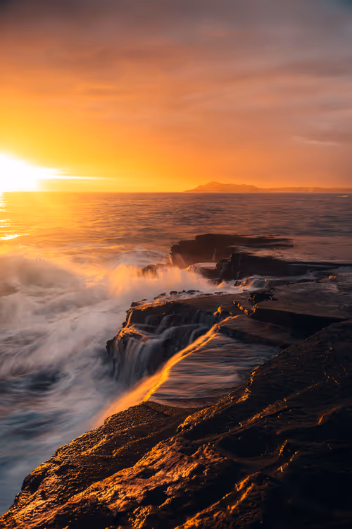 Item #91533776349707107334996359426163394312914568393480287964012023518498249506817 Media