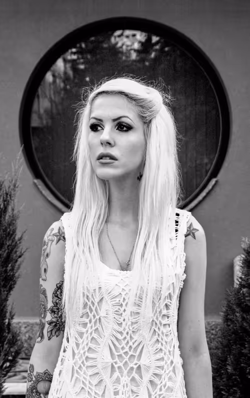 Item #78779691148455323171886345631012233382671645347484645066239978841048298291201 Media