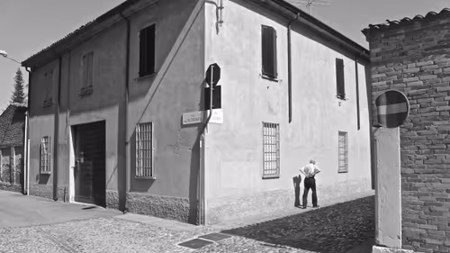 Item #40449787652065743018640773044495240111019622512701765753694832631117395263489 Media