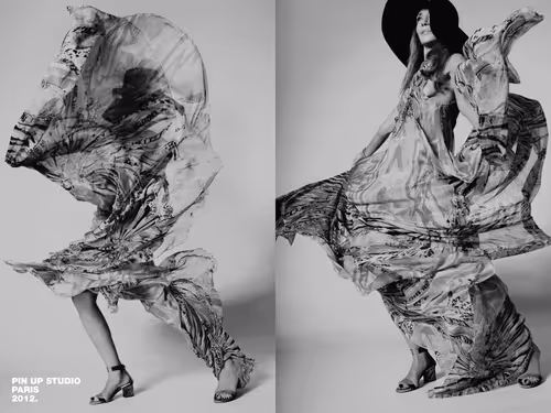 Item #32943377518099594456813967973387643300391306309809104179292286988566218670081 Media