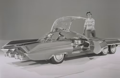 Item #104585296939064515567817846982949415099444678393758648984333423819473584914433 Media