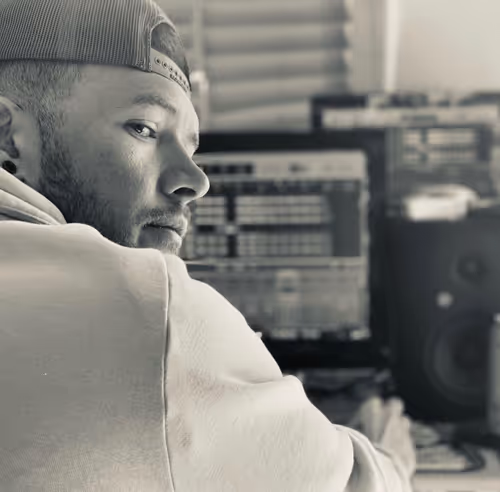 Item #100051379839756112068234750643616043751925106639646717559255693180044922847233 Media