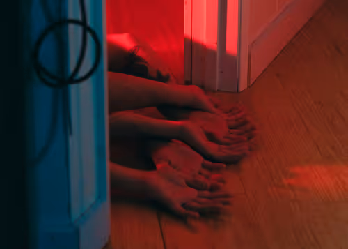 Item #27037863162219595274106965328796201644236451492369191694628585672706908749825 Media