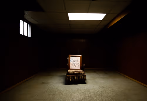 Item #47371950280718309286992645154299147629921670076849181141300208518759477936129 Media