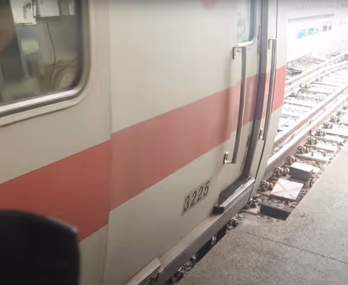 Item #11772158299860598059635981857822942558920084481603702245382386163387004354561 Media