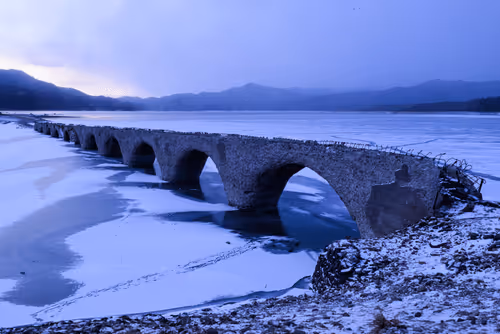 Item #48859137615643323655196029833503422829626660192385446551357751619440028418049 Media