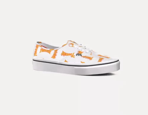Item #4058352238088196493309124584197014378695574848248295743775491124570395508737 Media