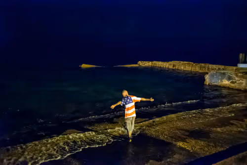 Item #28410794678939122859492626871196116087705428262137093470030241732830483709953 Media