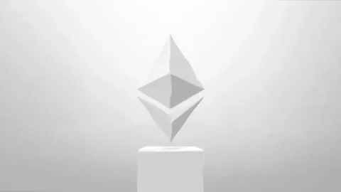 Item #17111238621798375226615357822271893110679145494349111002154817904911425994753 Media