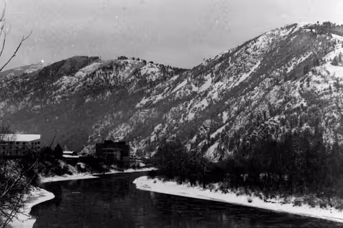 Item #102681073820549918018156706383720612658195698549287552323172903082952675557377 Media