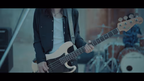 Item #88509908329749331638910955572922713572046517574052922478774750637532083388417 Media