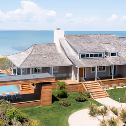 Architect Thierry Pfister modern beachfront retreat -Amagansett, New York