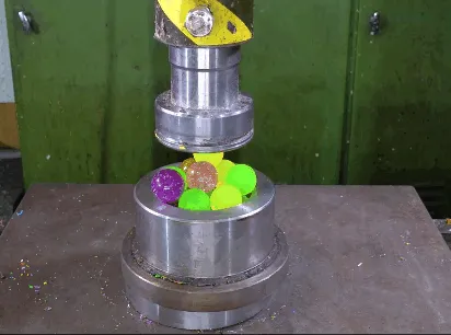 Item #51845589138248531294593418479039735952453489235461489114075288012912318218241 Media