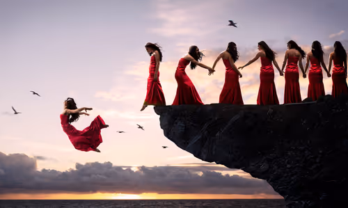 Item #97255366407001210161876925537189396486612170582881870856049407188048856219649 Media