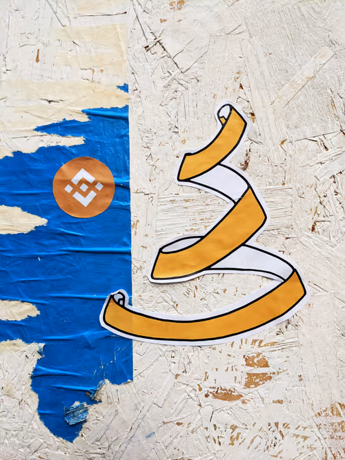 Item #74514486366930999863183303937488495413909095535195909856011804934785728512001 Media