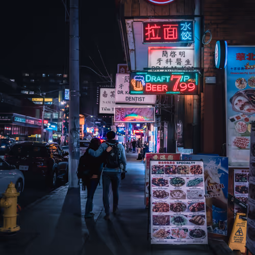 Sleepless Streets #030 Across The Night